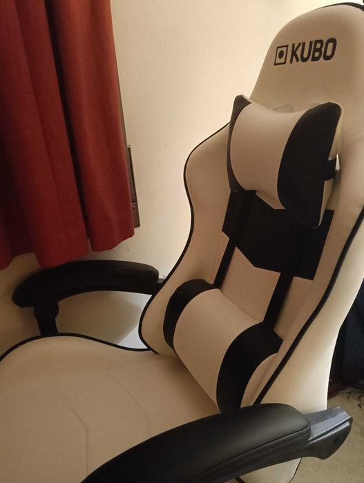Cadeira gamming KUBO praticamente nova