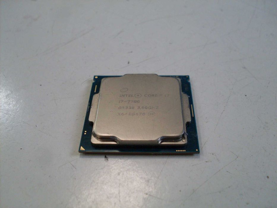 Procesor i7-7700, socket 1151, 4 rdzenie, 8 wątków, 3,6 Ghz, sprawny