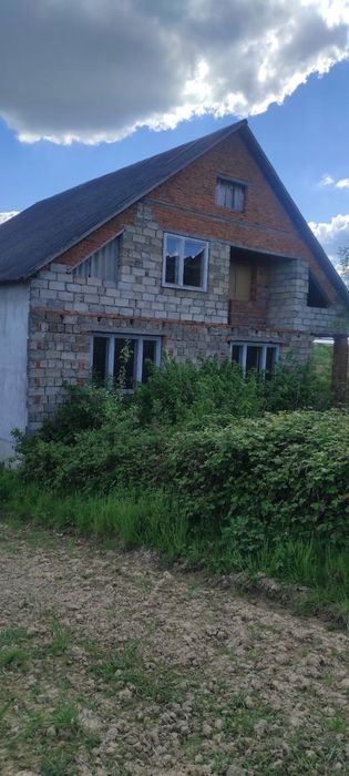 Продаж землі з Будинком біля ЛіСУ