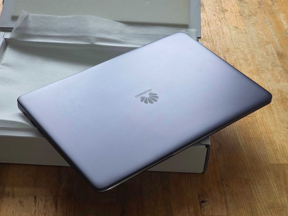HUAWEI MATEBOOK WRTB-WFE9L(ジャンク) HUAWEI（ファーウェイ） ファーウェイ/Win10ノートPC/MateBook 13 2020