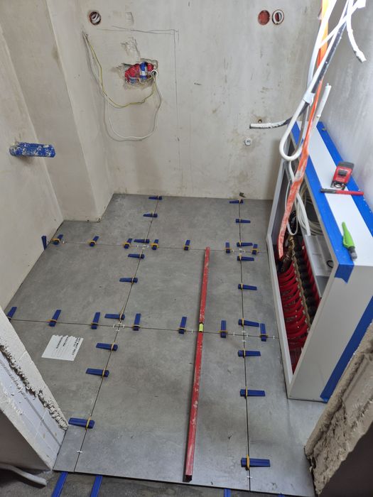 Szukasz ekipy do remontu/malowania/układania płytek/gipsowania?