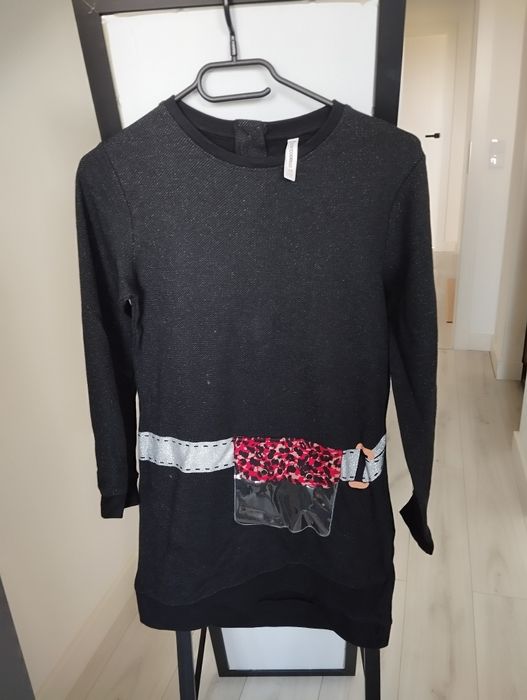 Sukienka coccodrillo rozmiar 146 czarna że srebrną nitką