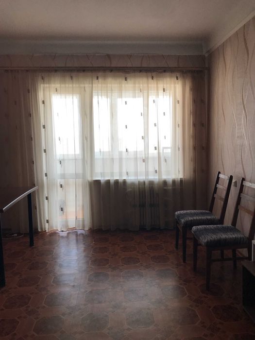 Продається 2к. квартира на Пісках
