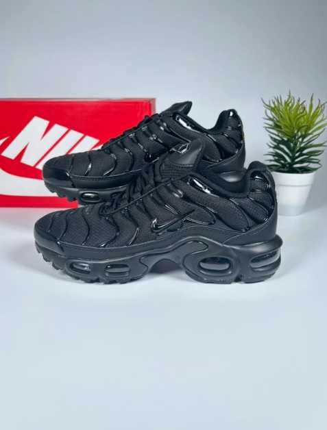 Butymęskie_NikeAirMaxTN_czarny Glany rozmiar. 43