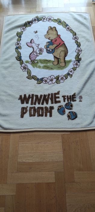 Gruby Koc dziecięcy z Kubusiem Puchatkiem i Prosiaczkiem