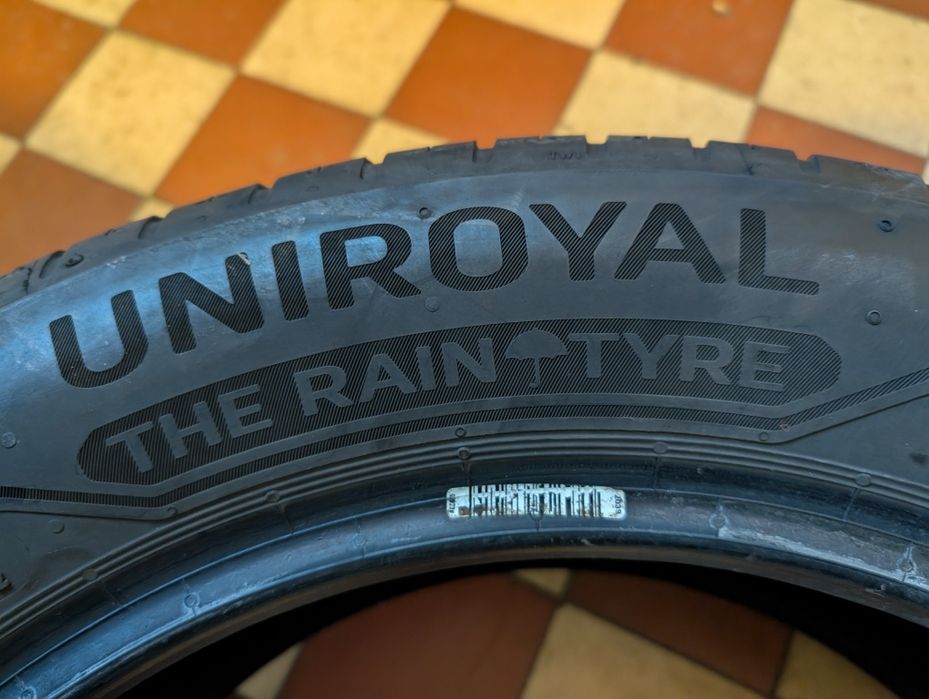 Uniroyal RainSport 5 205/55R16 91H #860B