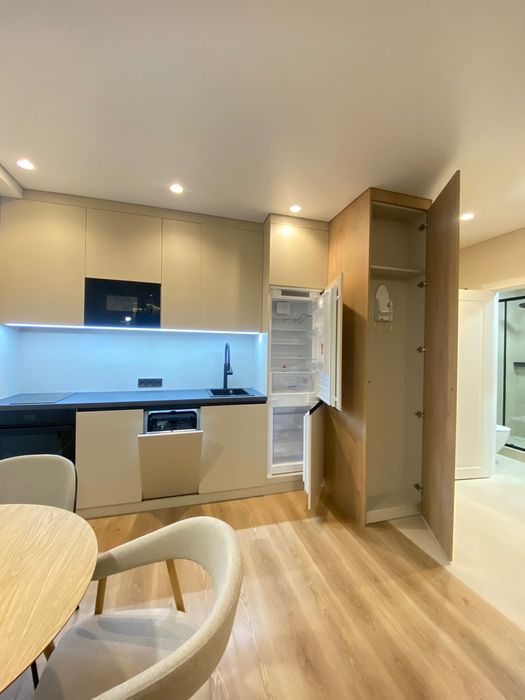 ЖК Нова Англія вул.М.Максімовича. 5 поверх, від Власника