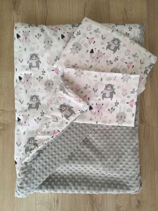 Komplet pościeli dziecięcej+dwustronny koc Minky z wypełnieniem