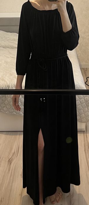 Сукня чорна довга