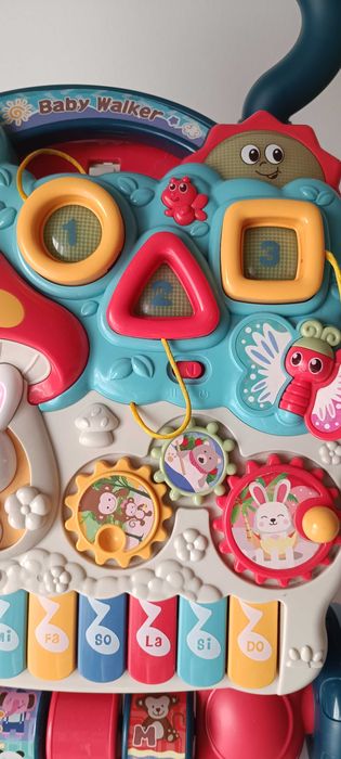 Chodzik edukacyjny wielofunkcyjny jak nowy