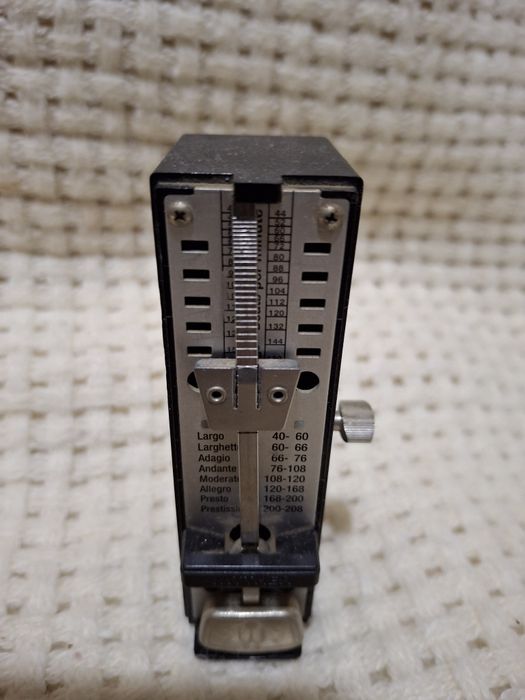 Метроном механический Германия