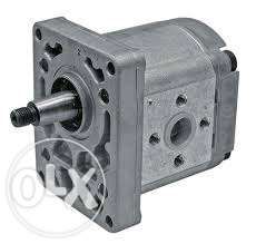 Naprawa i regeneracja pomp hydraulicznych , siłowników itd.Fucsh,Atlas