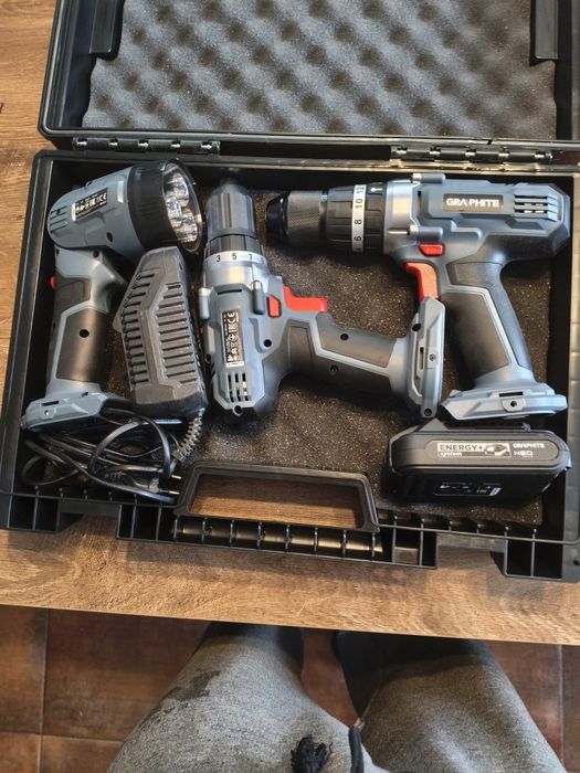 Zestaw elektronarzędzi Graphite