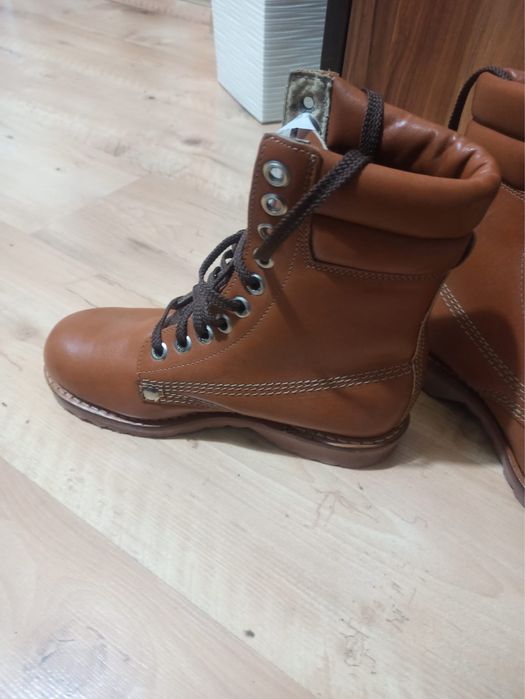 Nowe buty PRL 1985 rok skora brąz