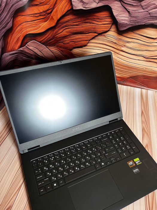 HP OMEN 17-db0047nr — RTX 4070