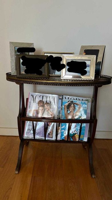 Mesa Oval  Suporte de revistas