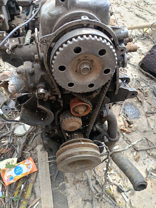 Двигатель мотор mazda e2000 e2200 kia besta