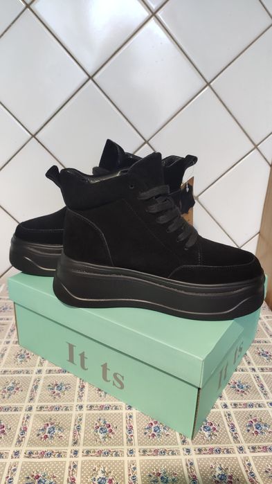 РАСПРОДАЖА Ботинки Сапоги на Платформе Натуральная Замша.