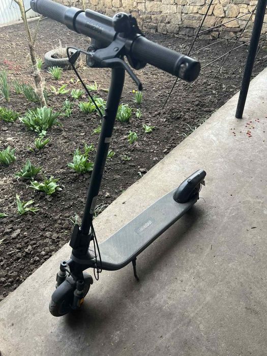 ЕлектросамокатNinebot E2