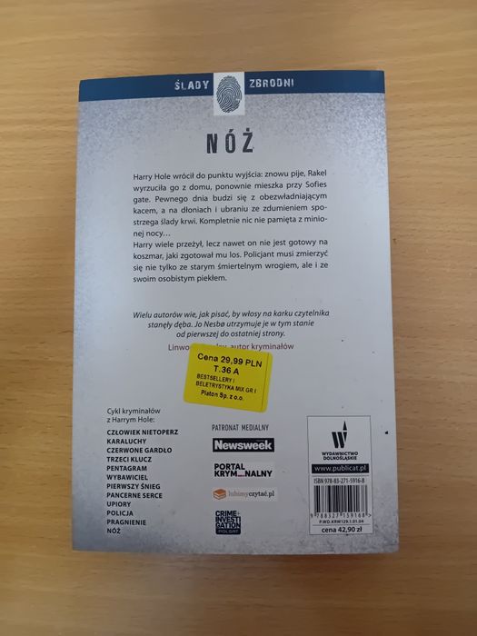 Jo nesbo nóż książka