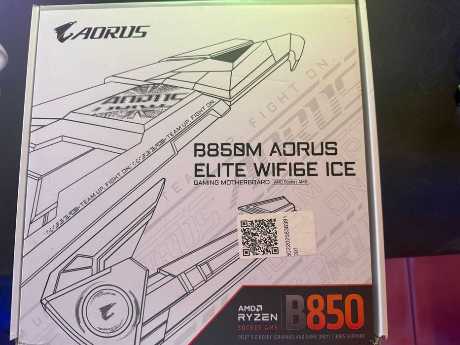 5080 PNY/Ryzen 7600/aorus elite b850 ice/PSU 850W Gold MSI bons preços