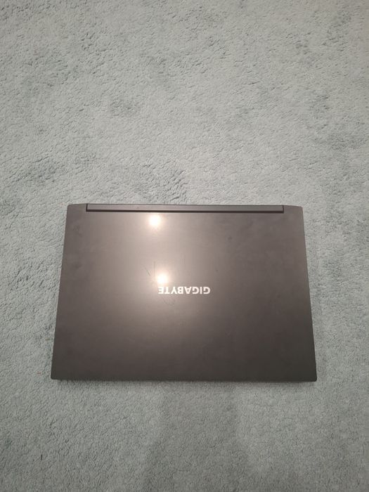 Laptop gigabyte i5 32gb ram 500 gb ssd rtx 3060 laptop