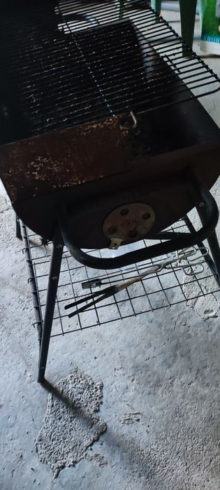 Grelhador Churrasco BBQ - 20 euros