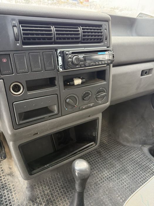 Продам Volkswagen Transporter 2.5 дизель