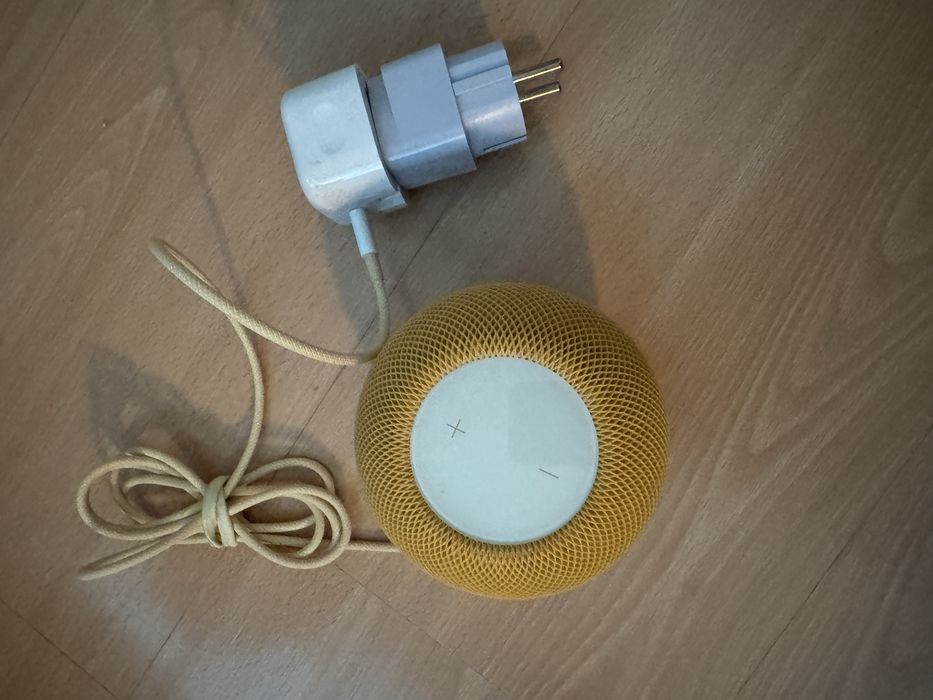 Apple HomePod Mini Yellow