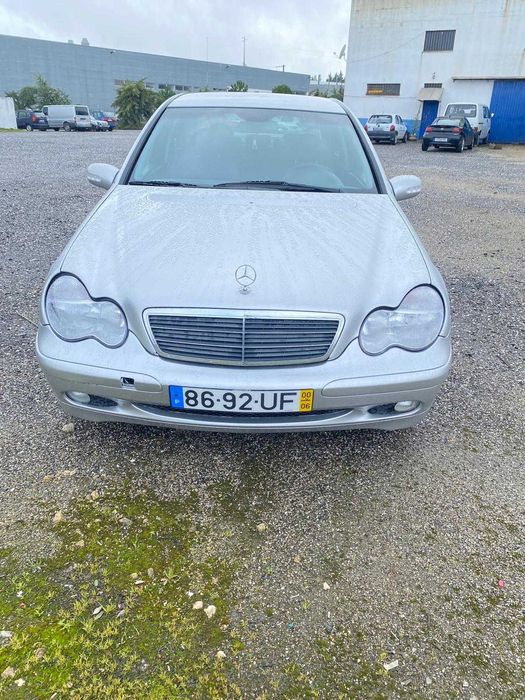 MERCEDES c220 w203