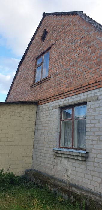 Продаж. Будинок, 35 сот зем.ділянка, с. Зарічани