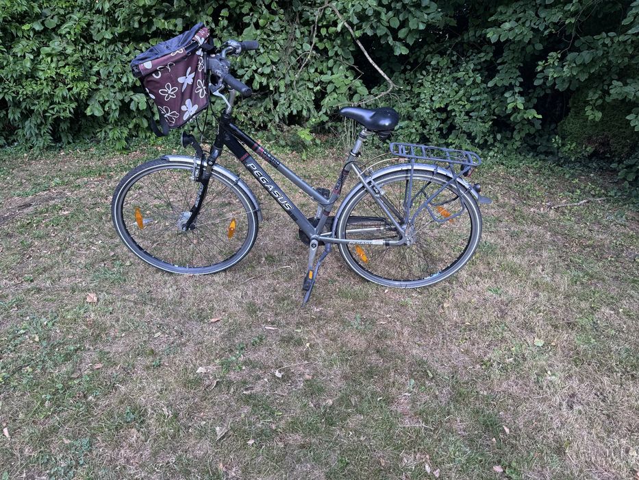 Rower damski meski miejski 28cali trekkingowy