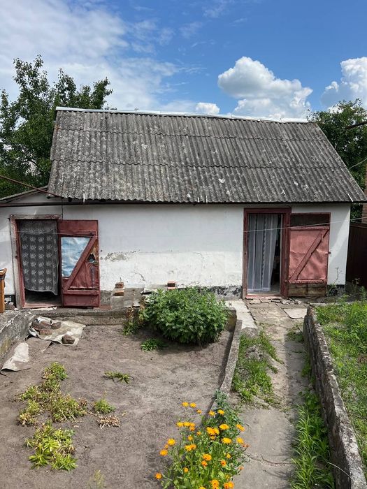 Будинок в районі авторинку