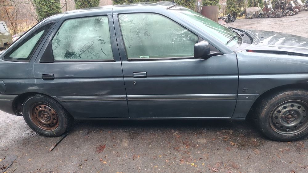 Розборка ford escort /ford mondeo 2.0 д