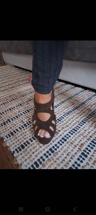 Sandaly szpilki platforma r40