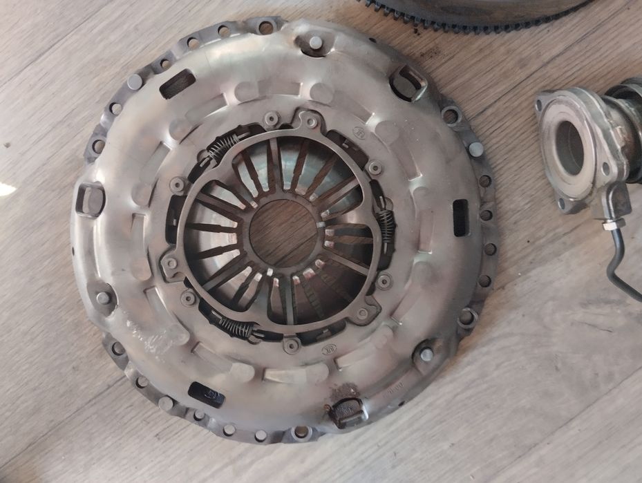 Opel astra h 2009 1.7 dizel комплект щеплення