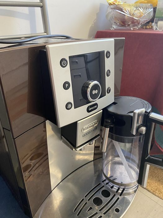 Ekspres do kawy de Longhi