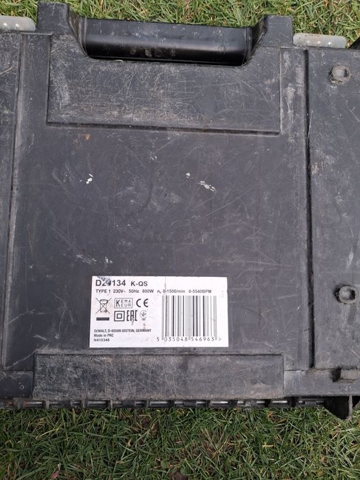 Walizka na wiertarkę Dewalt