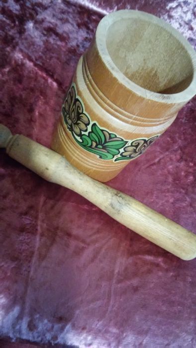 Деревянная посуда ступка