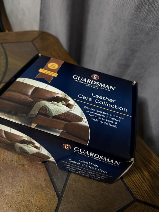 Набір для догляду за шкіряними меблями Guardsman