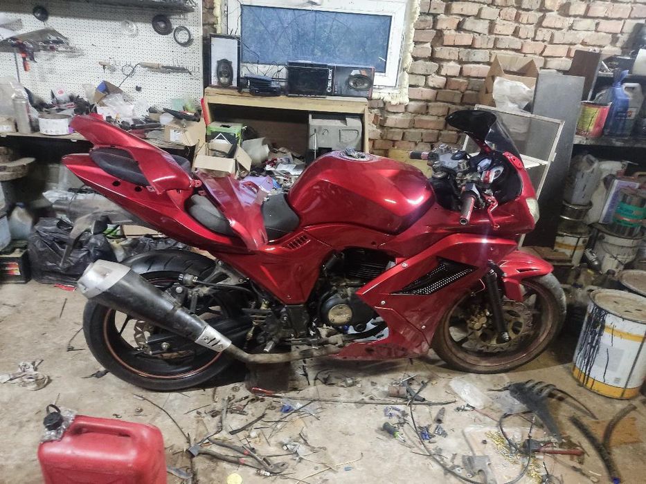 Продам Mustang mt-200-10
