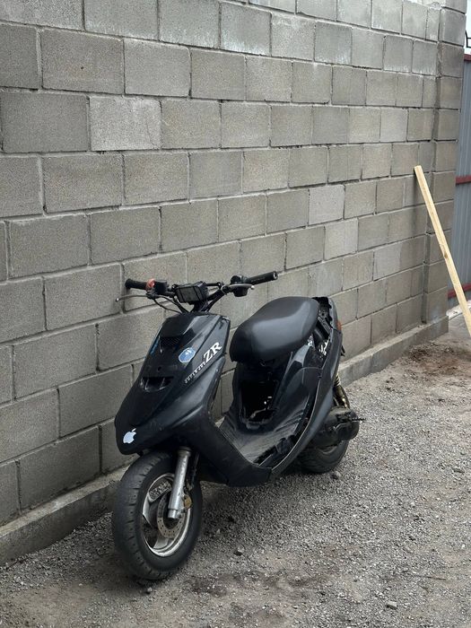продам скутер Yamaha super jog ZR