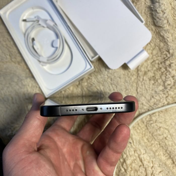 IPhone 16 Pro Max black 256 gb