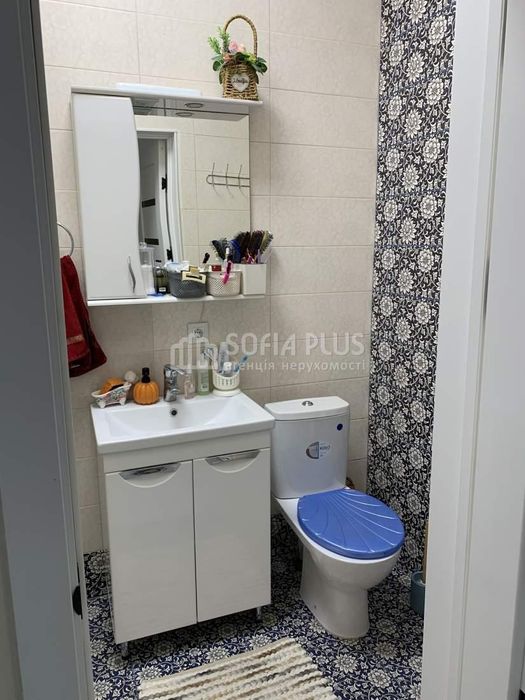 2-эт. дом, 92м2, 2.5 сот, Петропавловская Борщаговка, Полтавская 5А, с