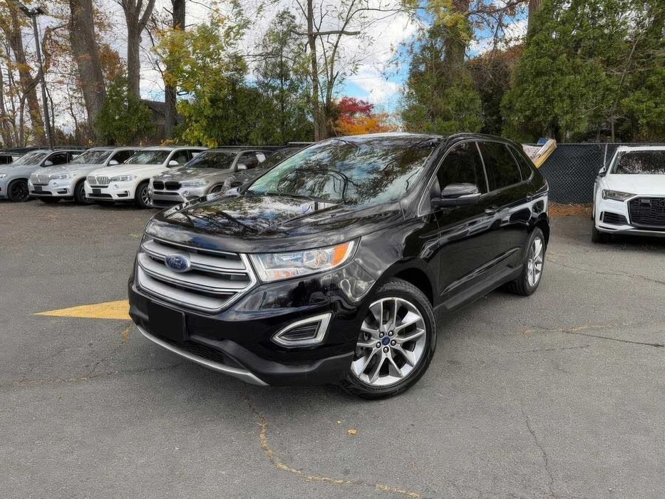 Ford Edge Titanium      2019