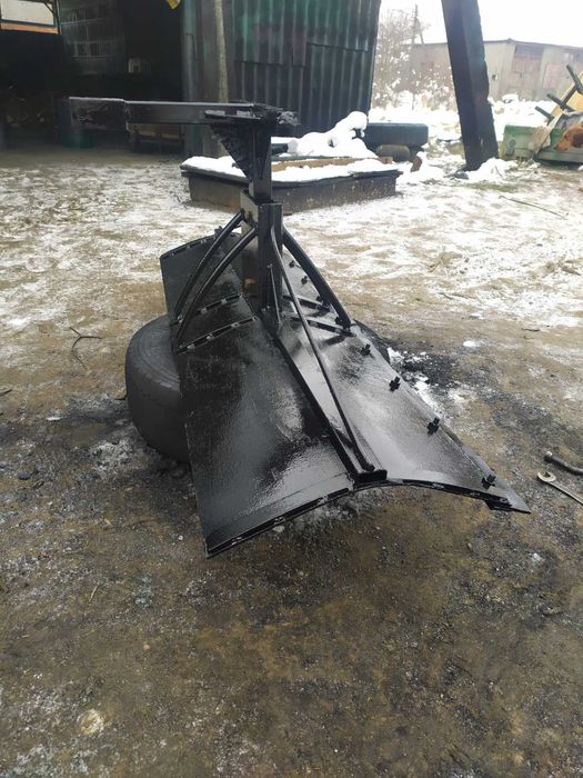 Лопата відвал отвал. 150 см. 4 мм. Висота 40 см. 3 точки.