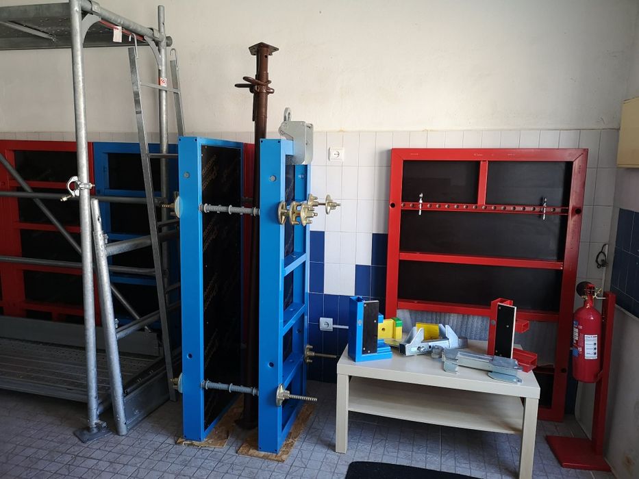 Cofragens de Muro Em ferro Pintado