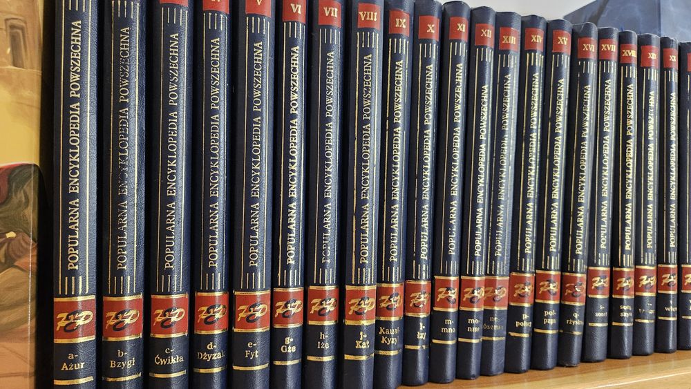 Sprzedam zestaw encyklopedii