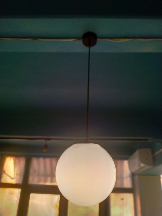 Світильники стельові.