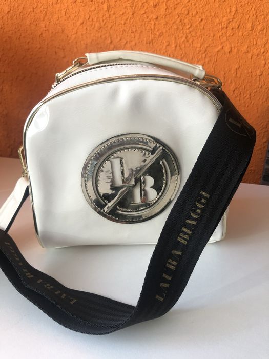 Torebka Laura Biaggi biała nowa kuferek